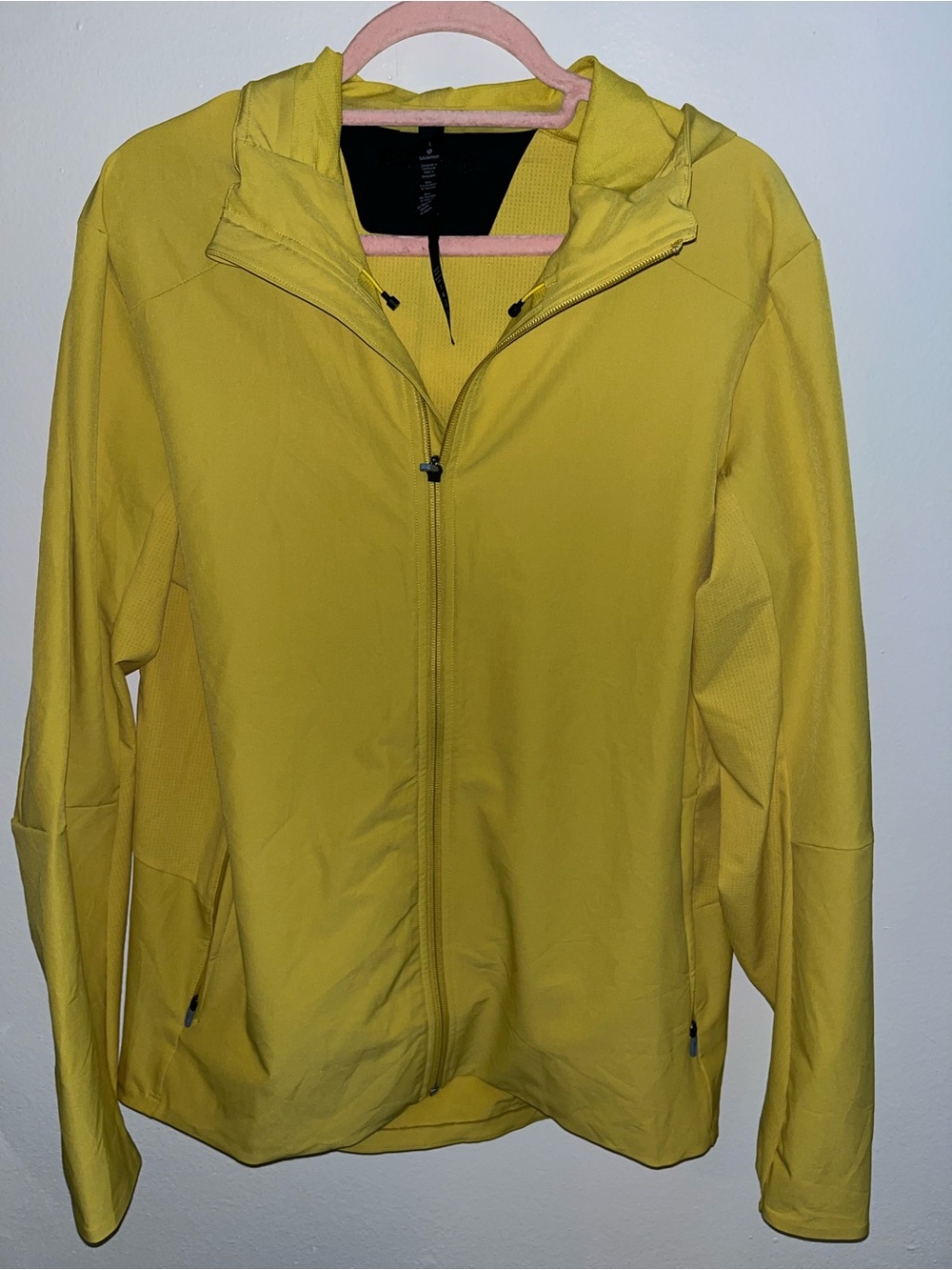 Lululemon Women’s Hooded Running Jacket Yellow Size Large Lightweight Full Zip